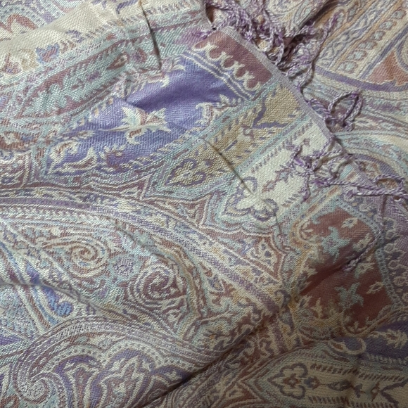 Violet del mar cashmere scarf. 301 - Picture 4 of 4